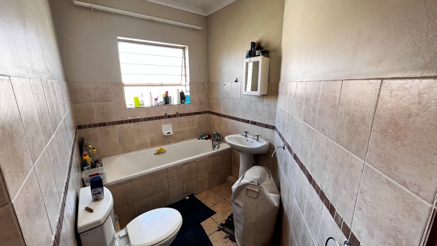 2 Bedroom Property for Sale in Fleurdal Free State